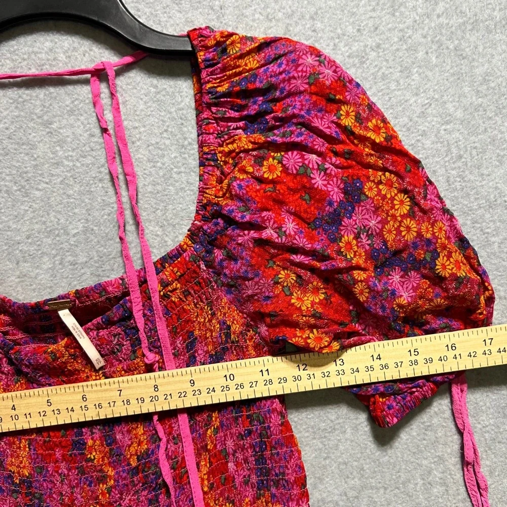 Free People Pink Floral Smocked Puff Sleeve Crop Top Square Neck festival boho - Picture 4 of 5